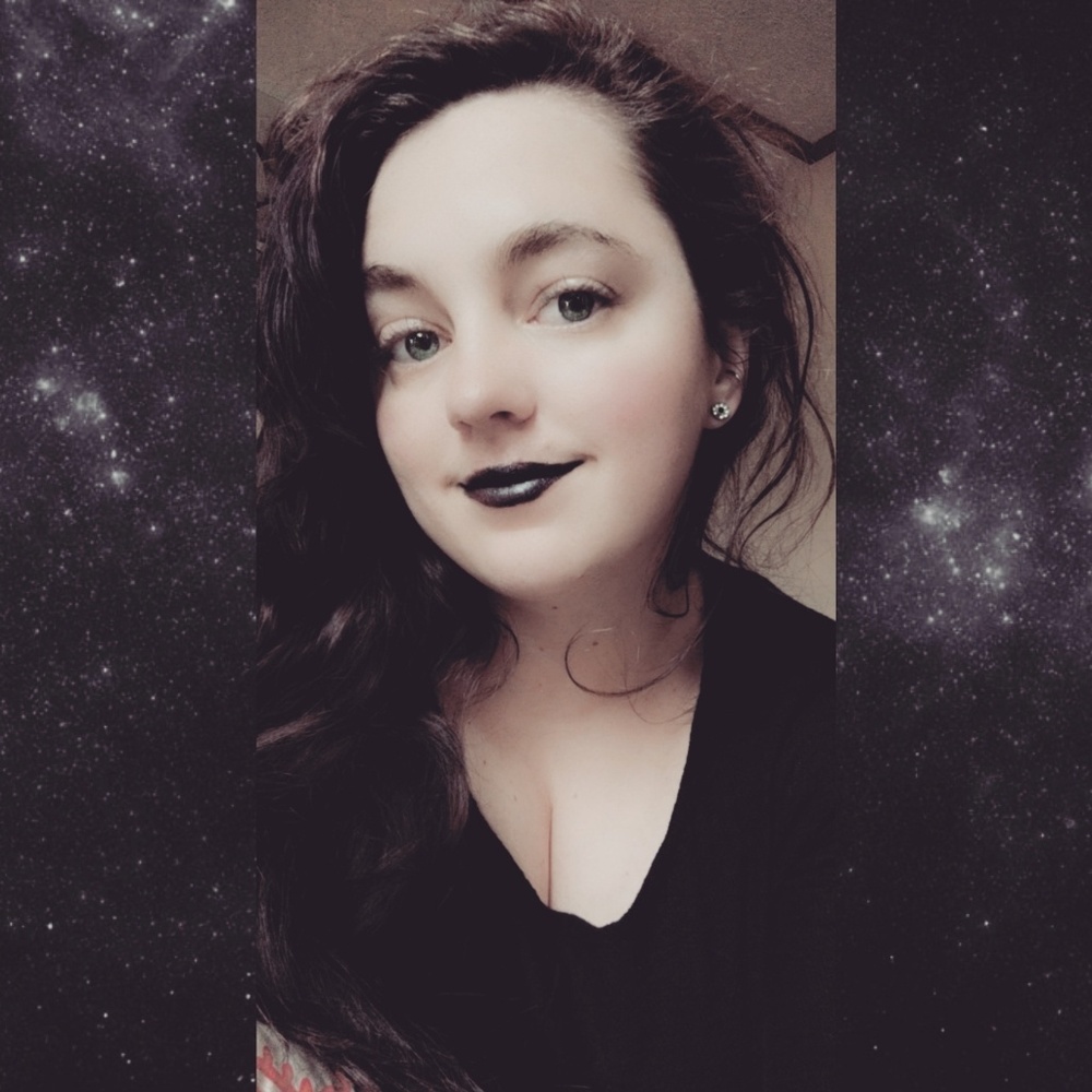 Meet your Posher, Devan